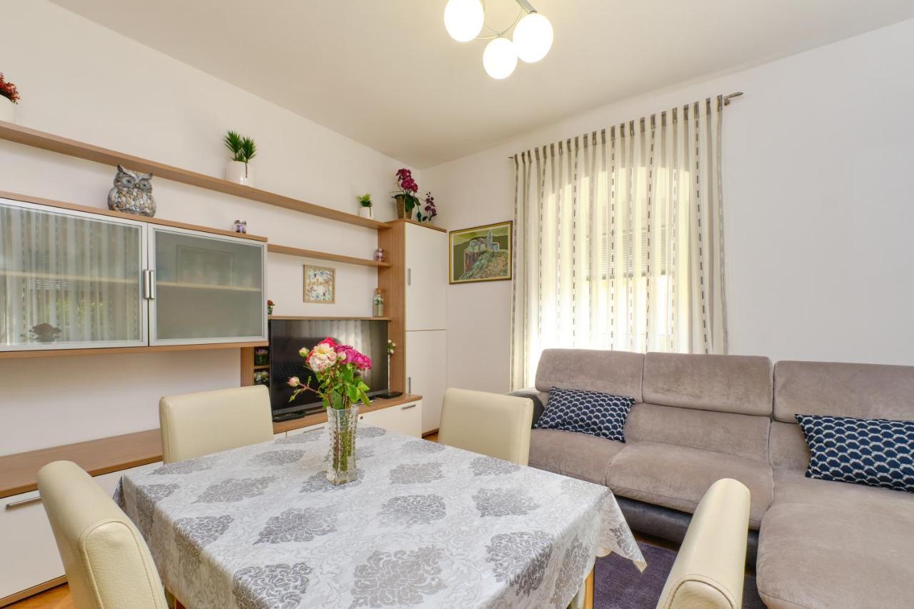Snjezana Apartment Mali Lošinj Exterior foto